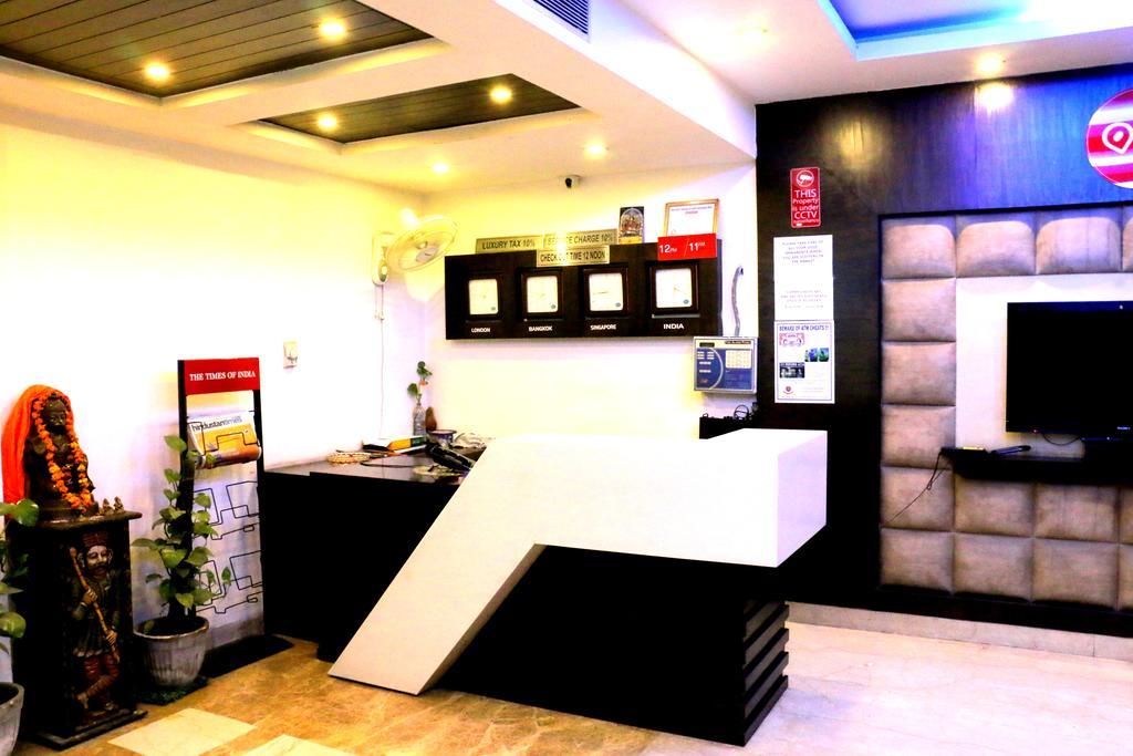 Hotel Benz International デリー エクステリア 写真